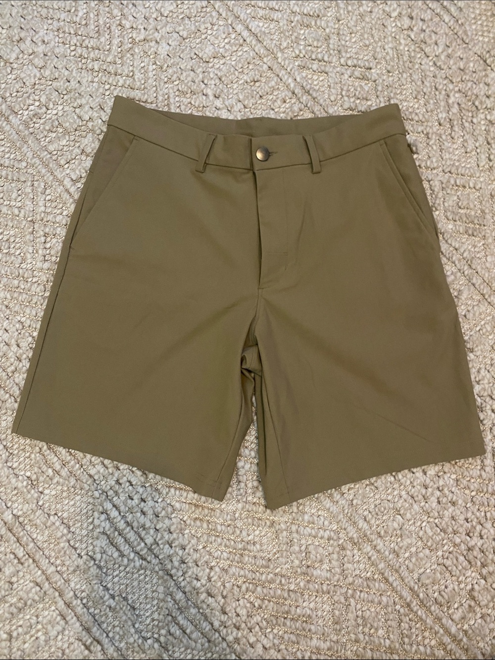 Old Navy Men's Tan Tech Hybrid Shorts NWOT